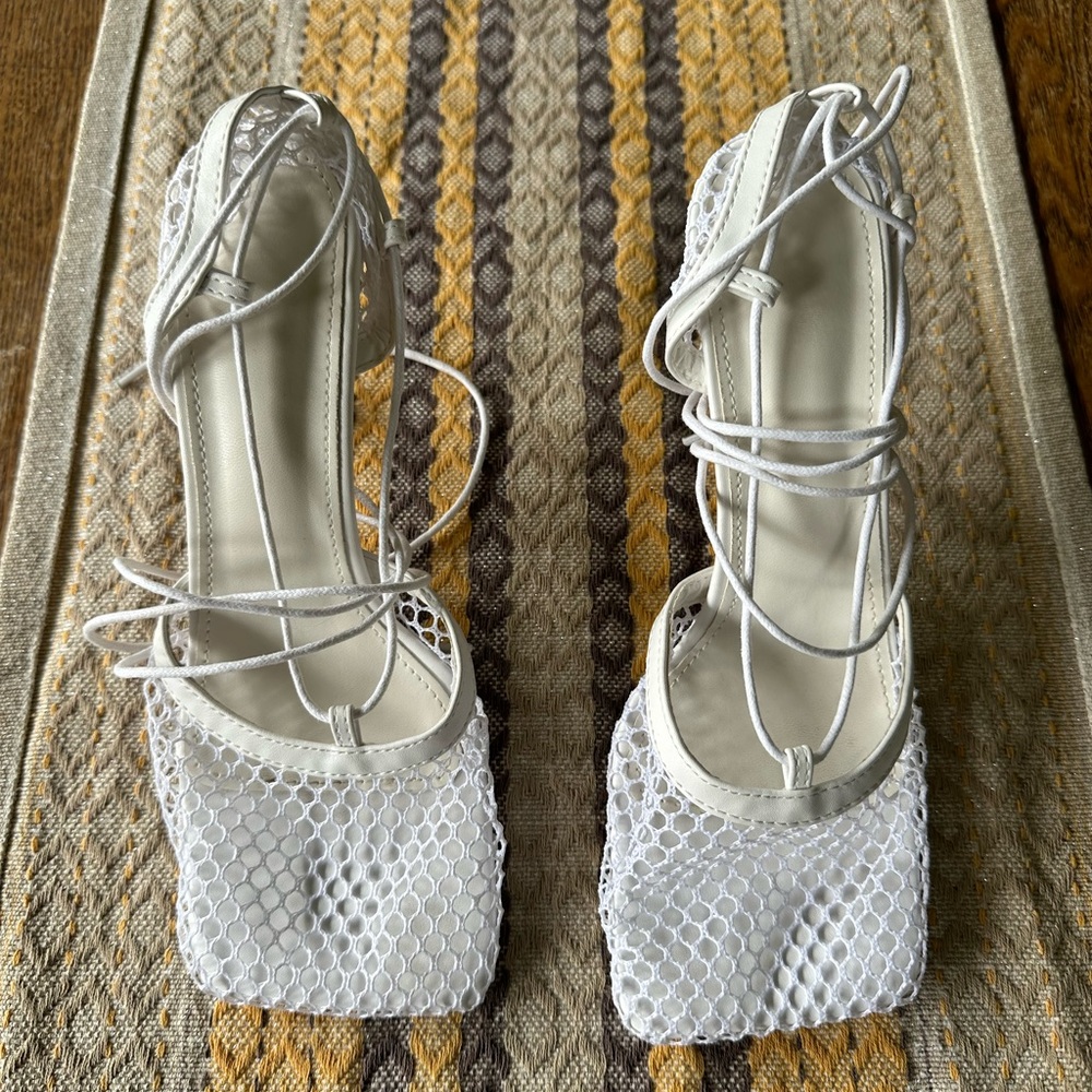 Mesh kitten heels